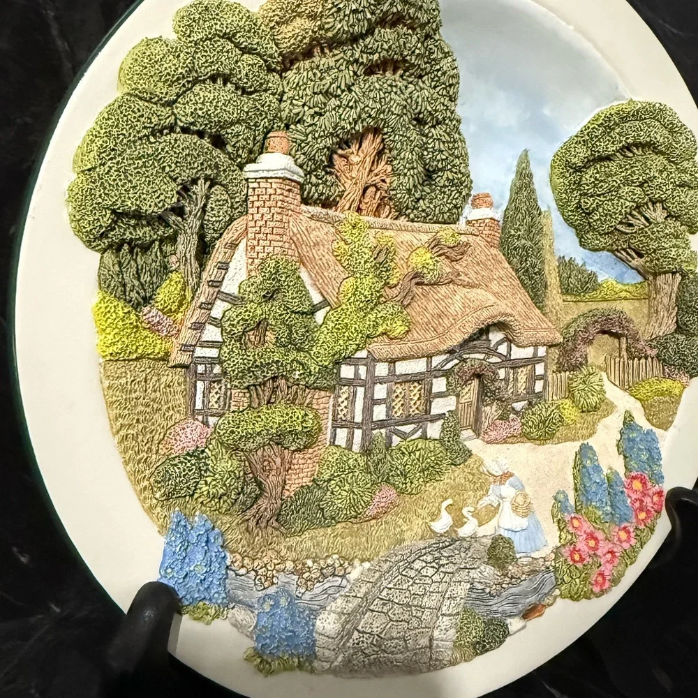 DAVENPORT STUDIOS “Hollyhock Cottage” Collector Plate #1569A